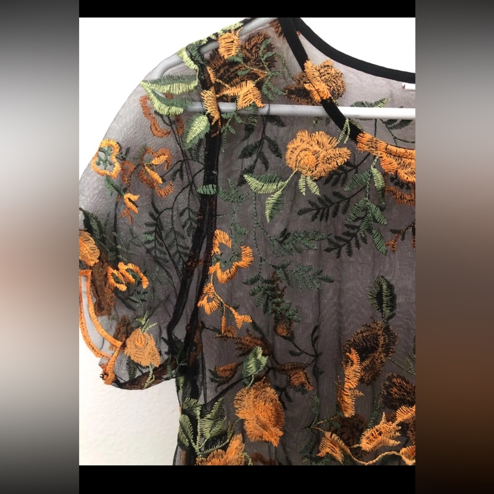 Lularoe Deanne Maxi Dress Sheer Overlay Embroidered Flowers, size medium.